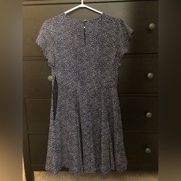 Banana Republic Navy Dress with White Detail - Picture 2 of 2